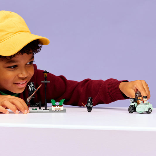 LEGO Harry Potter Hagrid en Harry's Ligusterlaan Ontsnapping Bouwpakket voor Kinderen 76459