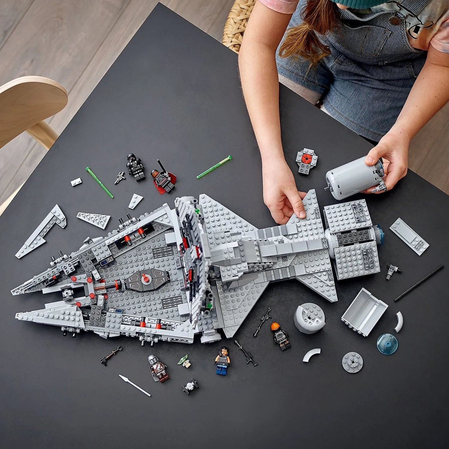 LEGO The Imperial Light Cruiser 75315 StarWars
