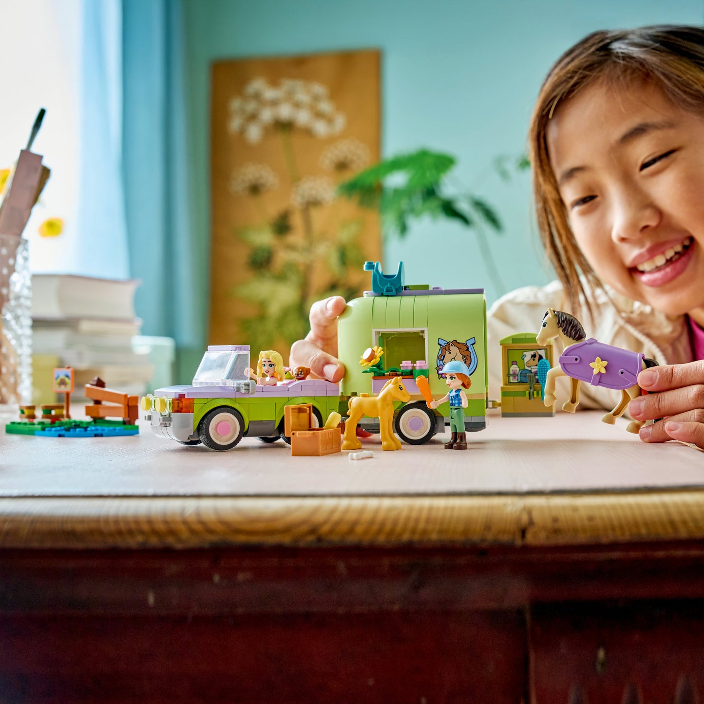 LEGO Friends Trailer met Paard en Veulen Bouwpakket met Speelgoed voor Kinderen en Poppetjes 42695