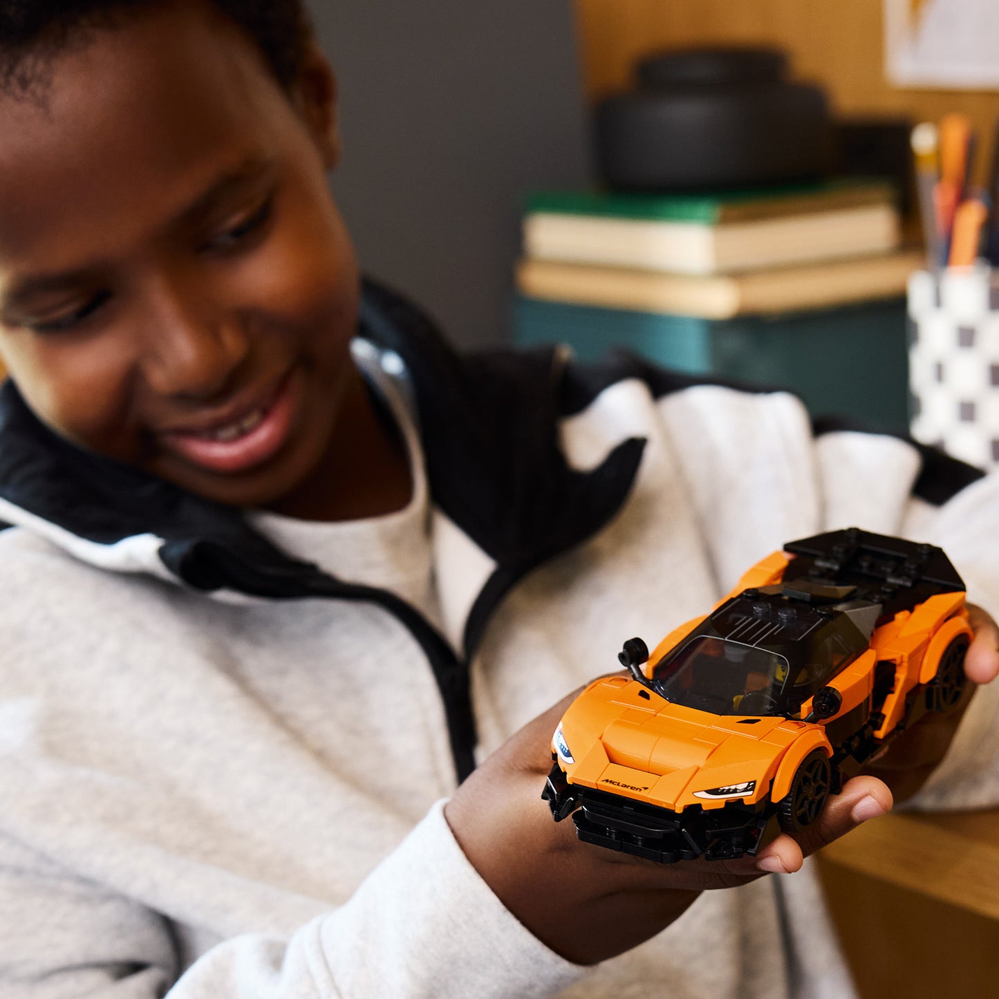 LEGO® Speed Champions McLaren W1 – De Echte Supercar met 1 Minifiguur - Raceauto - 77257