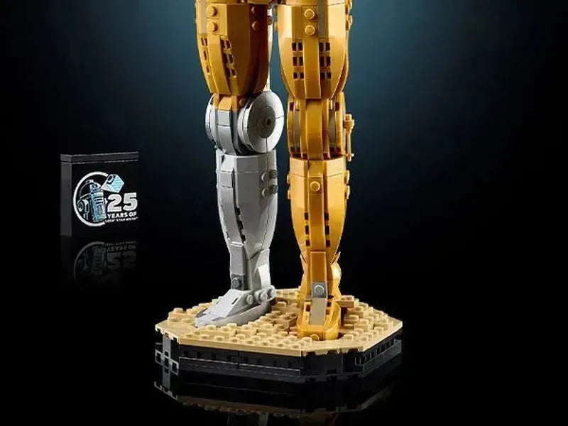 LEGO C-3PO; Golden robot 75398 StarWars