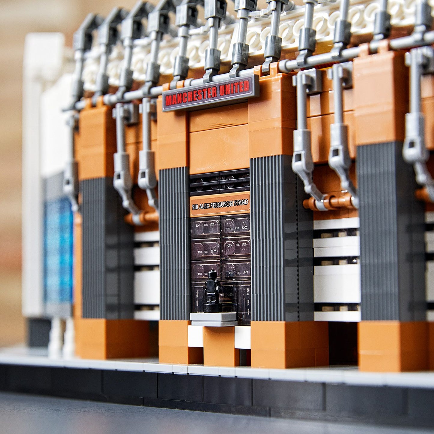 LEGO Manchester United Fußballstadion 10272 Creator Expert