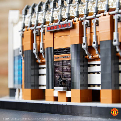 LEGO Manchester United Fußballstadion 10272 Creator Expert