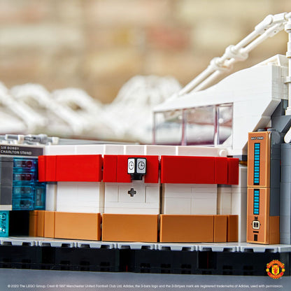 LEGO Manchester United Fußballstadion 10272 Creator Expert