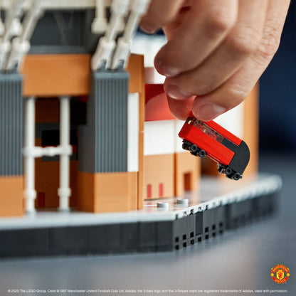 LEGO Manchester United Fußballstadion 10272 Creator Expert