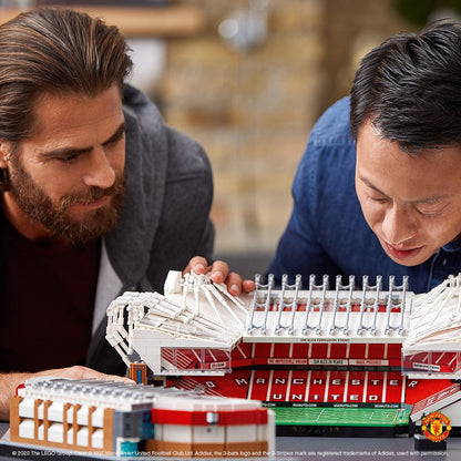 LEGO Manchester United Fußballstadion 10272 Creator Expert
