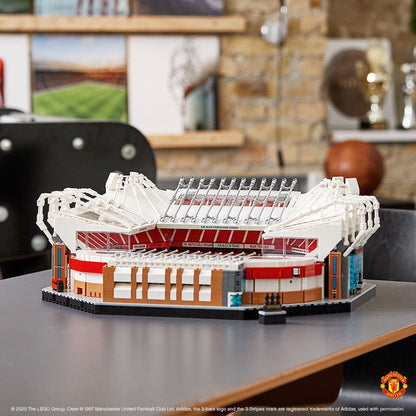 LEGO Manchester United Fußballstadion 10272 Creator Expert