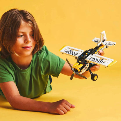 LEGO Oerwoud Vliegtuig 42198 Technic