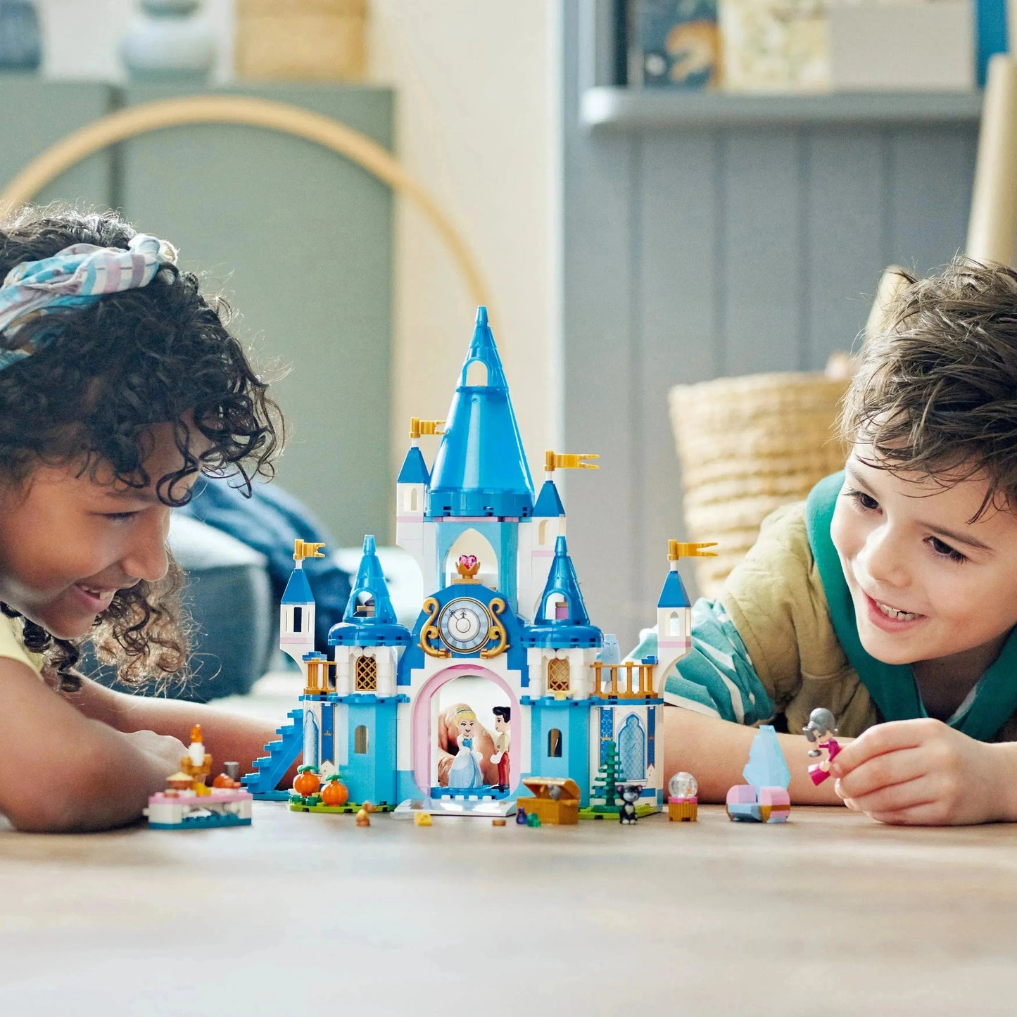LEGO The Disney Castle of Cinderella and the handsome prince 43206 Disney