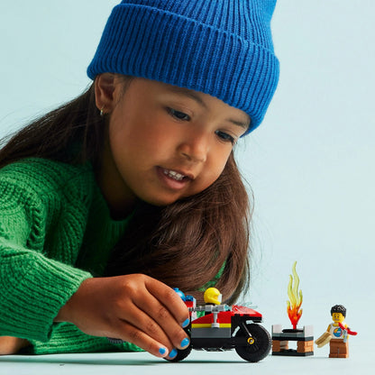 LEGO Brandweermotor 60410 City LEGO CITY @ 2TTOYS | Official LEGO shop😊🥰 LEGO €. 8.49