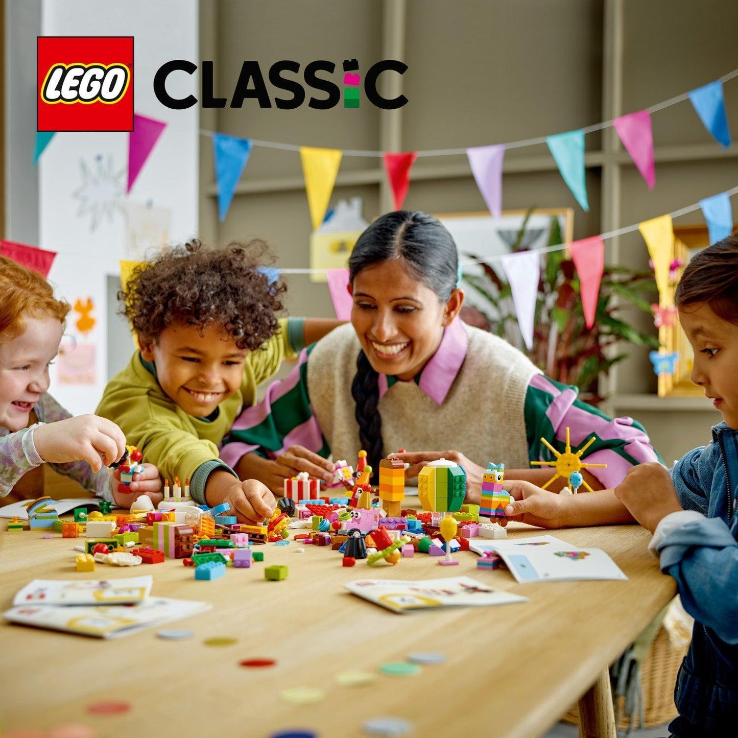 LEGO Creatieve feestset 11029 Classic LEGO CLASSIC @ 2TTOYS LEGO €. 42.99