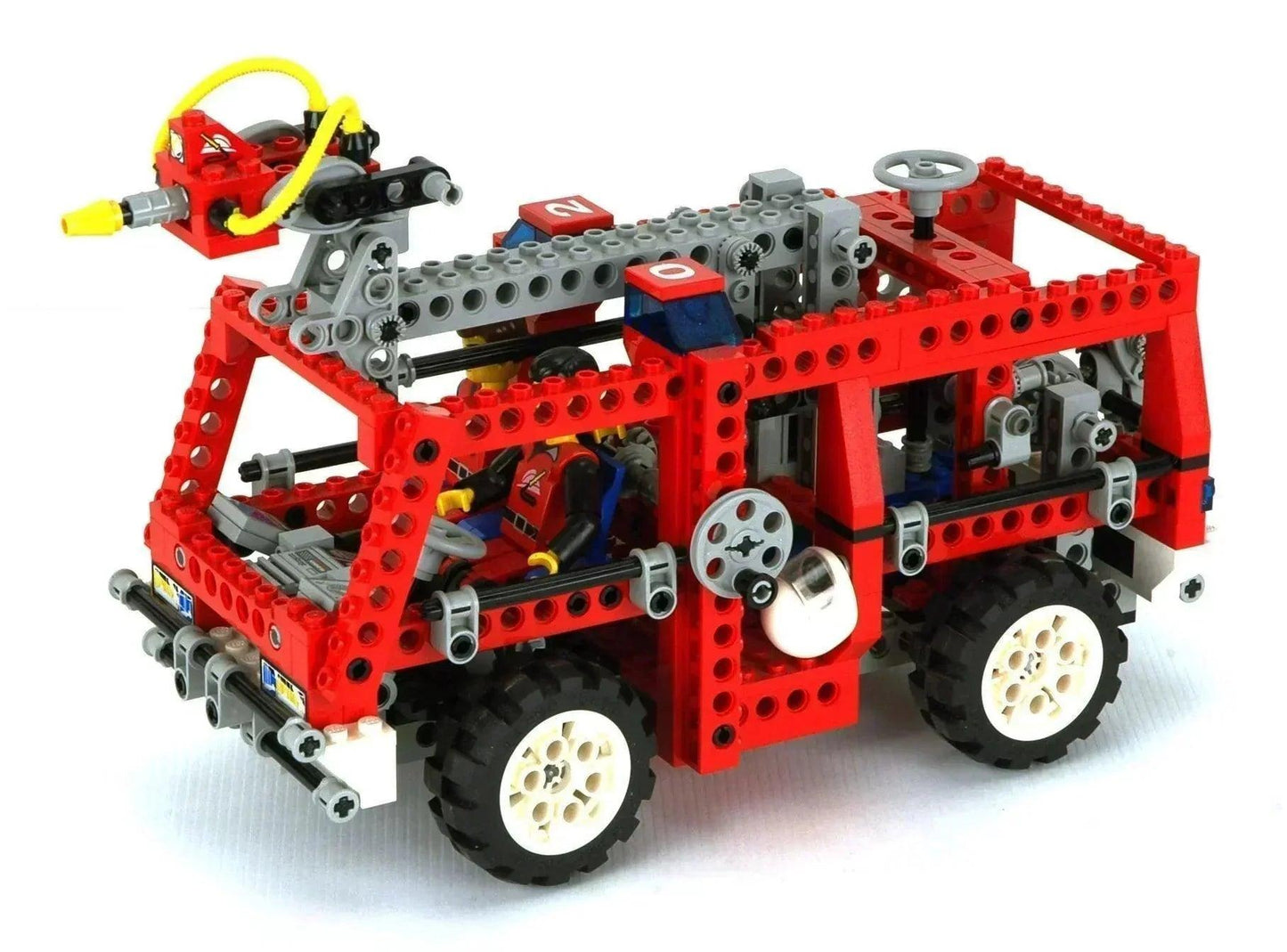 LEGO Fire Engine 8280 TECHNIC LEGO TECHNIC @ 2TTOYS LEGO €. 54.99